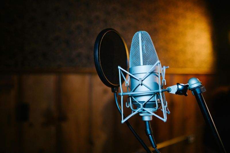 HarbourMic Podcast Studio 9